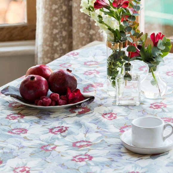 April Cornell Tablecloth Day Dream 48x48 NWT - Picture 3 of 3